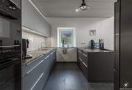 Neuwertiges Traumhaus Nähe Faaker See: Garten, Terrasse, top Ausstattung.