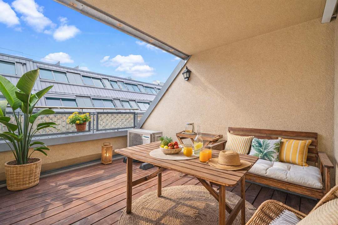 "TOP LAGE-Dachgeschoss--Loggia -Wollzeile-Warmwasser und Heizung"