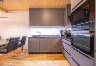 Neuwertige 2-Zimmer-Wohnung mit großem Balkon und hochwertiger Ausstattung