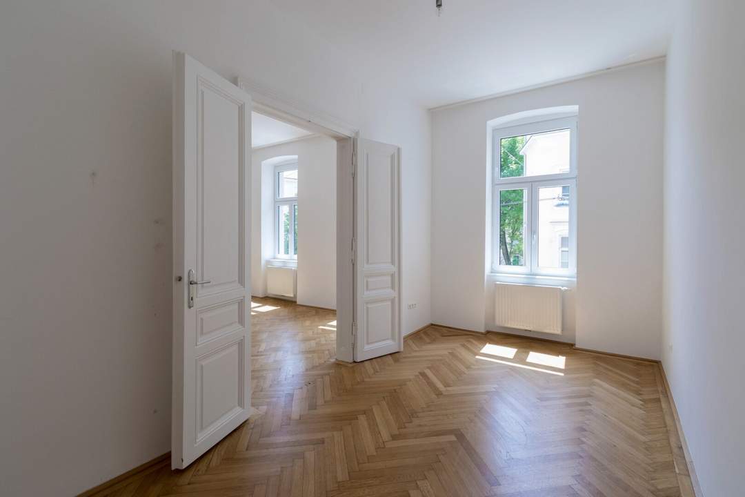Bezugsfertiger Altbau! Südostseitige 2-Zimmer-Wohnung auf Gumpendorfer Straße