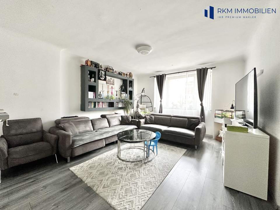 Einzigartiges Immobilienpaket – ein komplettes Stockwerk eines Mehrfamilienhauses