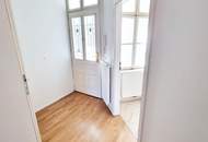 Der Charme von gestern. Der Komfort von heute! Ideale 2 Zimmer Altbauwohnung! U-Bahn ums Eck + Traumhaft renoviertes Altbauhaus + TOP Altbauwohnung + Optimalste Infrastruktur und Anbindung! Worauf warten Sie noch?