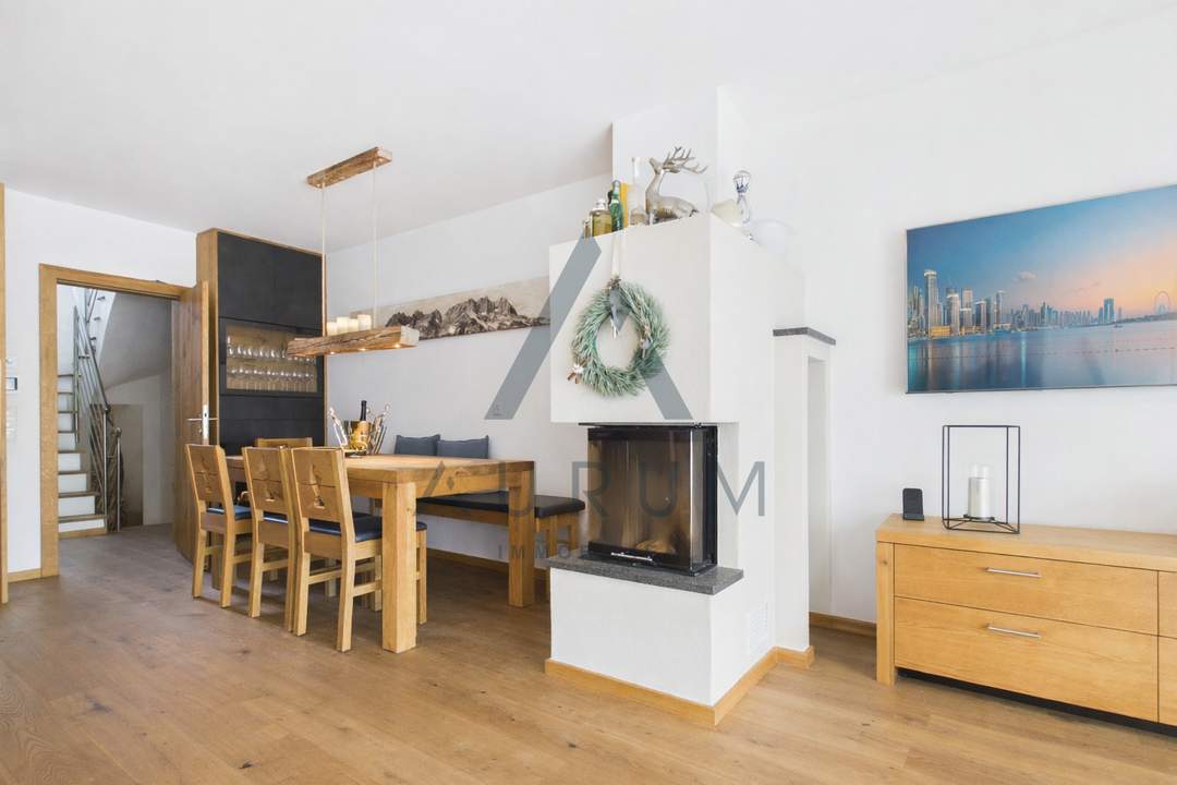 Miete: Möbliertes Reihenhaus mit Garten, Sauna und Hahnenkamm-Blick