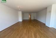Exklusive 5-Zimmer-Dachgeschosswohnung mit großzügigem Grundriss und sonnigem Balkon - JETZT ANFRAGEN