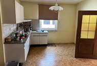 Einfamilienhaus mit geräumigen Scheune und viel Grünland!