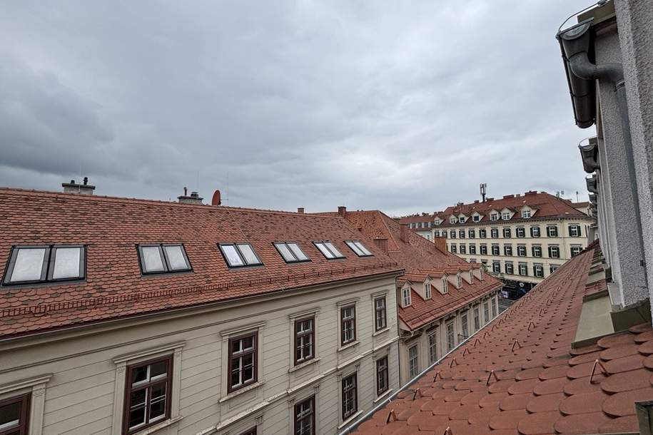 Wohnen unterm Dach mit Blick auf den Schlossberg, Wohnung-miete, 638,52,€, 8020 Graz(Stadt)