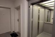 "Neue 2-Terrassen- 2-Zimmer-Wohnung mit Parkplatz - U2 Aspernstrasse"