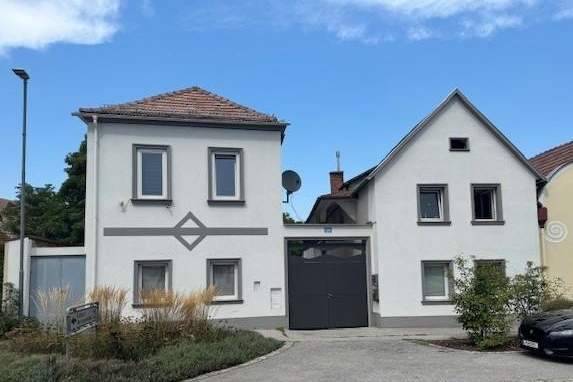 Massive Preisreduktion!TOP-Innenstadtliegenschaft mit Garten am Stadtpark!!! 3 Wohneinheiten!, Haus-kauf, 489.000,€, 2620 Neunkirchen