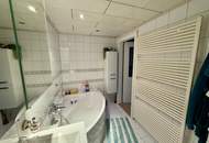 Wohnen mit Weitblick: 3 Zimmer Haus mit Wintergarten und Pool