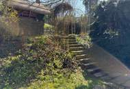 Haus mit 180 m² Garagenhalle und großem Garten