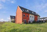 ++ NEU ++ Eck-Reihenhaus mit Garten, Terrassen & ZWEI Stellplätzen
