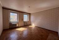 12 Zimmer Haus mit Geschäftslokal auf 948 m2 Grundstück