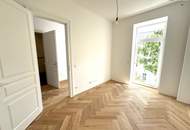 Letzte Chance! 4-Zimmer im Altbau-Erstbezug mit großer Loggia und feinster Qualität + Top Lage!