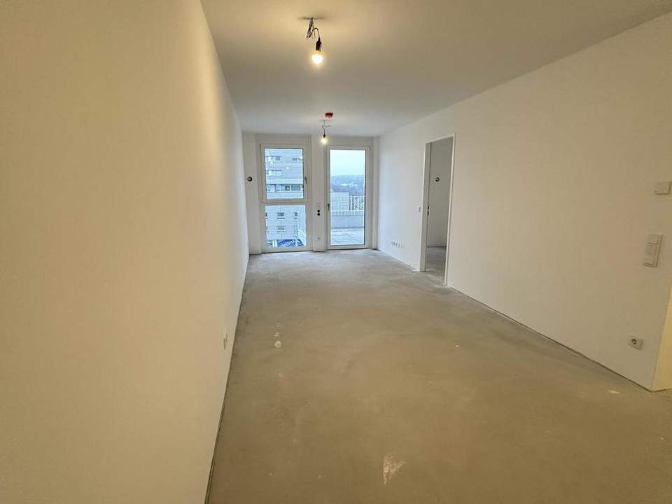 ZU HAUSE DIREKT AN DER U3