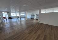 GESCHÄFTSLOKAL FÜR VIELE MÖGLICHKEITEN