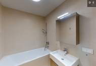 * LUXUSWOHNUNG * 3,5 ZIMMER * RIESENBALKON * 2 BÄDER * ÜBER DEN WOLKEN * TRIIIPLE-TOWER