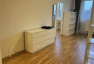 Renovierte Garconniere teilw. möbliert & WAMA. Im letzen Stock, hell mit Weitblick, nähe Westbahnhof. Studentenhit, Pendler etc.