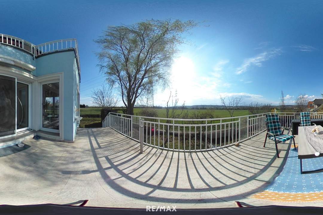 Elegantes Einfamilienhaus mit vielen luxuriösen Extras in Enzersfeld