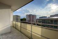 Zwei-Zimmer-Wohnung Loggia und toller Aussicht | LEHEN