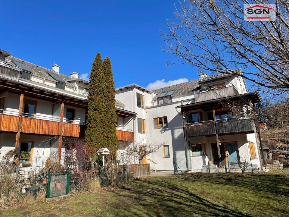 Idyllische 2 Zimmerwohnung mit großer Loggia