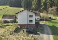 SANIERUNG 2025: Geräumiges Einfamilienhaus mit angeschlossener Kleinlandwirtschaft (Neben- und Stallgebäude) mit ca. 2.700 m² Grund