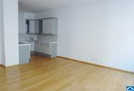 Großzügige 2 Zimmerwohnung am Roten Hof!