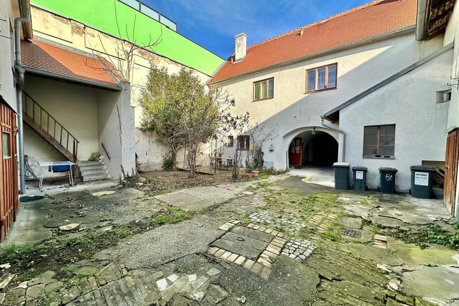 Zinshaus im Zentrum von Mistelbach mit 4 Wohneinheiten!, Gewerbeobjekt-kauf, 420.000,€, 2130 Mistelbach