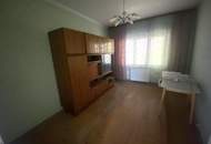 BRING MICH ZUM STRAHLEN! Sanierungsbedürftiges Wohnhaus mit zwei Wohneinheiten und besonderem Flair!