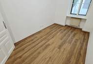 Altbauflair in 1090 Wien mit viel Platz! 5 Zimmer + Stuck + Flügeltüren + Traumhaftes Altbauhaus + Hohe Räume + Tolle Lage beim Liechtensteinpark + Beste Infrastruktur!