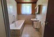 "NEUER PREIS!" GEPFLEGTES EIN- ODER ZWEIFAMILIENHAUS MIT POOL UND FERNBLICK