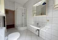 Tolle 74m2 Altbauwohnung mit enormen Potenzial, Carport &amp; großzügigem Keller – Ihr neues Zuhause in Graz! Innenhof-Balkon kann bewilligt werden!