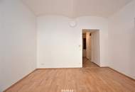 Seltene Gelegenheit - charmanter Altbau: Zwei Wohneinheiten im Herzen von Penzing