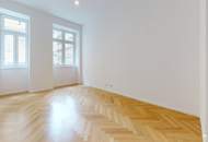 "Urban Oasis" - Moderne Altbauwohnung mit einzigartiger Raumhöhe und Terrasse