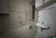 Wohnung mit Potential: Sanierungsbedürftige 3-Zimmer Wohnung am Währinger Gürtel - nähe U6