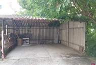 Ruhige Lage! Renovierungsbedürftige Dachgeschoßwohnung mit Potential!