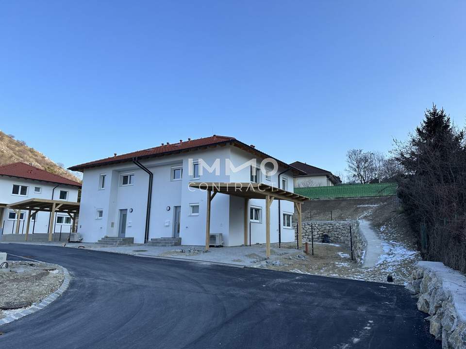 Provisionsfrei - Doppelhaushälfte in Hainburg an der Donau zu mieten