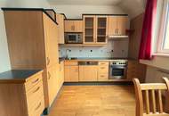 Teilmöblierte Dachgeschosswohnung mit Küche, 2 Zimmer Nähe U3 Ottakring