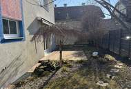 Wohnen im Mehrfamilienhaus / 8 Zimmer, 3 Bäder, 2 Eingänge