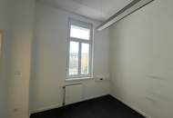 UNBEFRISTET - Lichtdurchflutetes 6-Zimmer Büro mit Küche, 2 Bädern und 2 WCs in Toplage