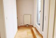 DACHGESCHOSS, INNSTRASSE, 101 m2 Maisonette mit Freiflächen, Wohnküche, 3 Zimmer, Wannenbad, Parketten, Fernblick