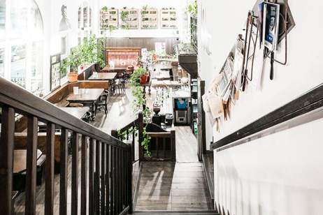 Exklusives Immobilienpaket: Gastgewerbe, Gastronomie und Wohnung im Herzen von Wien, Gewerbeobjekt-miete, 8.648,23,€, 1080 Wien 8., Josefstadt