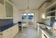 Charmante 2 Zimmer Wohnung mit Balkon und grandiosem Blick