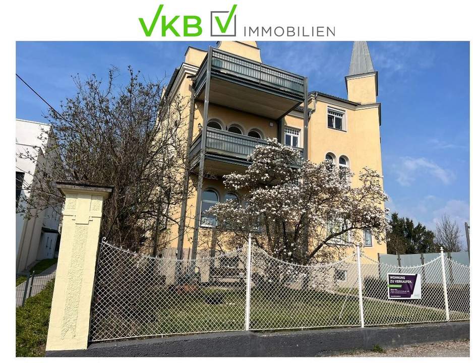 Charmante Altbauwohnung mit Eigengarten und Villenflair in Leonding