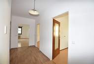 Perfekte Pärchen-, wie Singlewohnung mit Tiefgaragenplatz in der Innenstadt