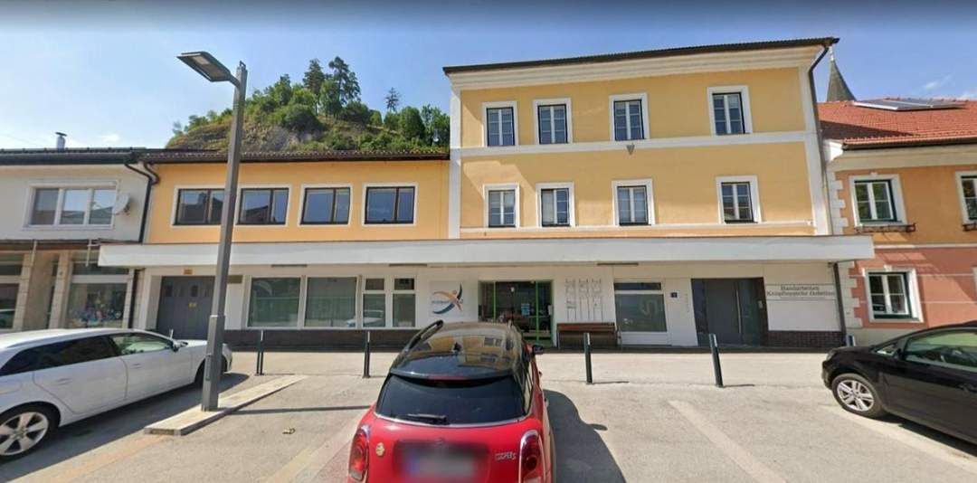 Geschäftslokal Büro Ordination Physiotherapie usw.