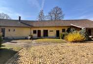 Charmanter Dreikant Hof mit Potenzial!