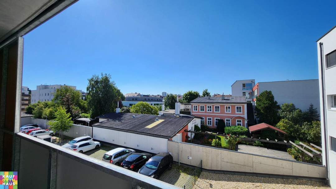 GRÜNER MAX! 2 ZIMMER INKLUSIVE MÖBLIERTER KÜCHE - PERFEKT FÜR ANLEGER!