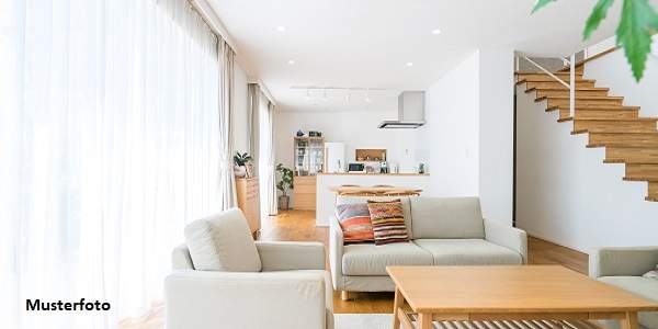 +++ Maisonette-Wohnung im 1./2. DG mit Lift und 4 TG-Stellplätzen (Bj. 2022) +++