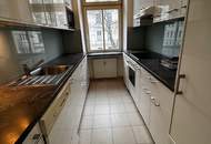 2 Zimmer-Wohnung in einem sanierten Altbau