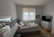 Großzügiges &amp; exklusives Familienhaus auf einer Ebene mit Garten und Nebengebäude